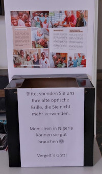 Brillenkarton